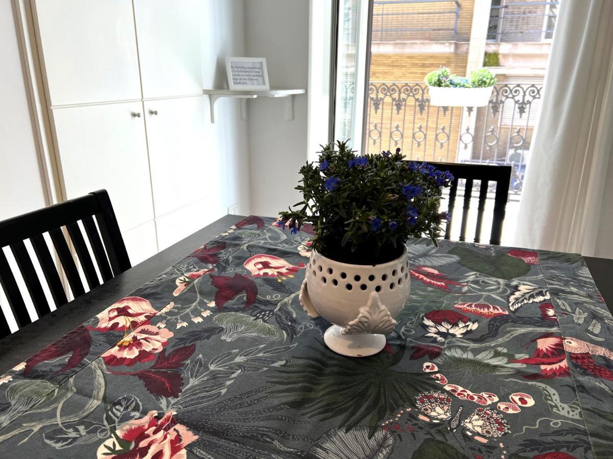 Bienvenue 3 Apartment Bari Exterior foto